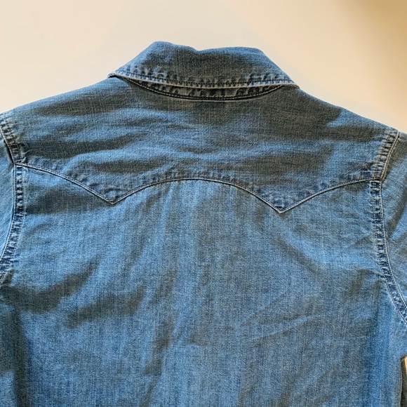 Gap Boys Chambray Shirt Blue Size L - Picture 6 of 7